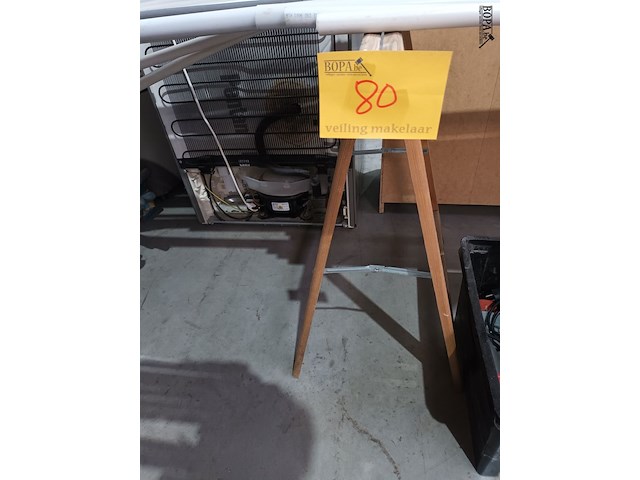 Lot 80 - houten schragen. 2 stuks - afbeelding 2 van  2