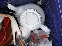 Lot 80 - huisraad. 1 bak - afbeelding 3 van  4