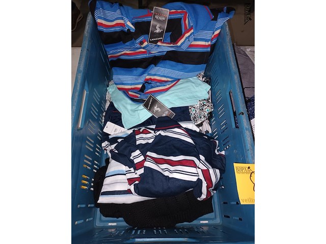 Lot 80 - kledij - afbeelding 2 van  5