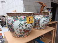 Lot 80 - koppel chinese bloempotten - afbeelding 7 van  7