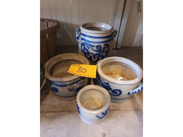 Lot 80 - kreulse potten. 4 stuks - afbeelding 1 van  2