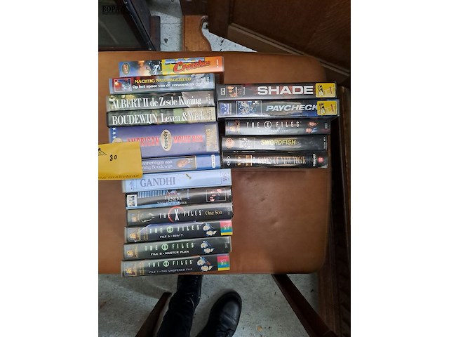 Lot 80 - lot films, series en documentaires op cassette - afbeelding 1 van  2