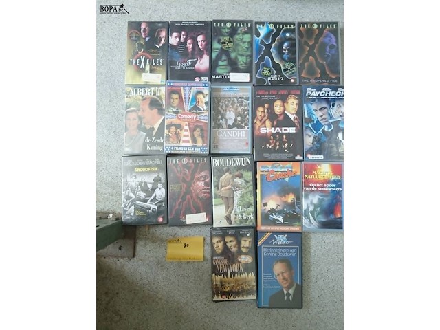 Lot 80 - lot films, series en documentaires op cassette - afbeelding 2 van  2