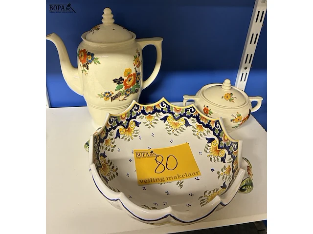 Lot 80 - lot keramiek met stempel - afbeelding 1 van  10