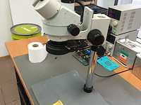 Lot 80 - microscoop - afbeelding 1 van  4