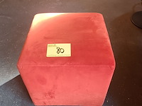 Lot 80 - oranje zitkubus. 4 stuks - afbeelding 1 van  4