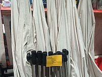Lot 80 - parasol. 7 stuks - afbeelding 1 van  3