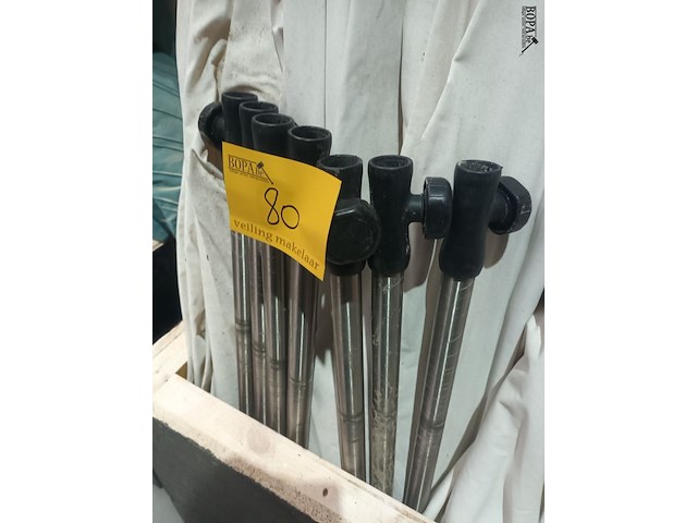 Lot 80 - parasol. 7 stuks - afbeelding 2 van  3