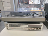 Lot 80 - platenspeler en cassetespeler technics - afbeelding 1 van  5