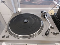 Lot 80 - platenspeler en cassetespeler technics - afbeelding 3 van  5