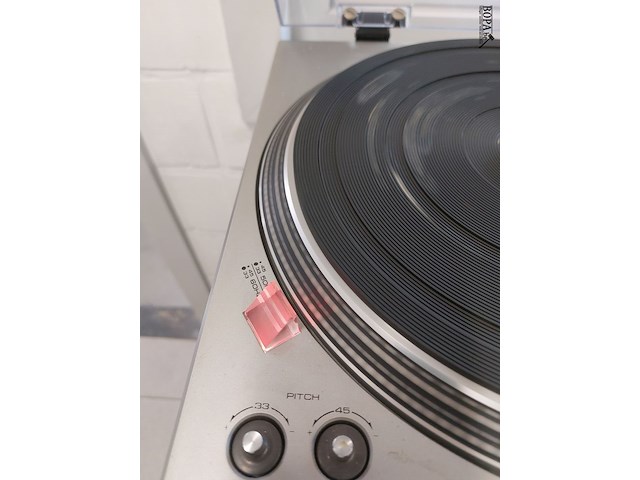 Lot 80 - platenspeler en cassetespeler technics - afbeelding 4 van  5