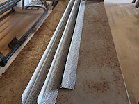 Lot 80 - profielen. 5 stuks - afbeelding 2 van  3