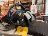 Lot 80 - thrustmaster gaming - afbeelding 1 van  4