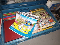 Lot 81 - diverse boeken - afbeelding 3 van  5
