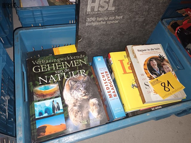 Lot 81 - diverse boeken - afbeelding 5 van  5
