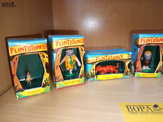Lot 81 - flintstones figuurtjes. 7 stuks - afbeelding 2 van  4