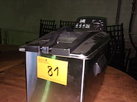 Lot 81 - friteuse fritel - afbeelding 1 van  3