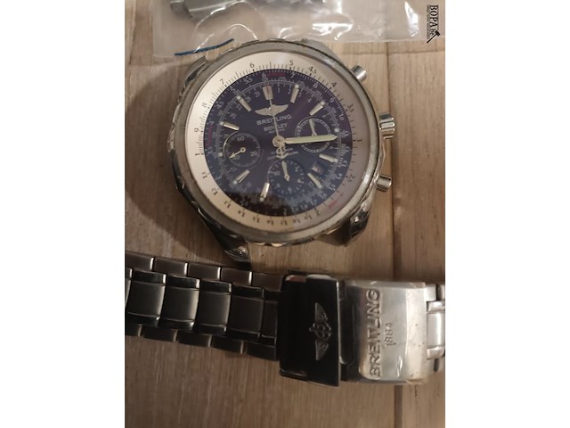 Lot 81 - heren polshorloge - afbeelding 4 van  4