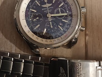 Lot 81 - heren polshorloge - afbeelding 4 van  4