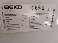 Lot 81 - koelkast beko - afbeelding 3 van  4