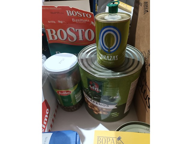 Lot 81 - kruiden en verpakte voeding - afbeelding 4 van  7