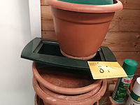 Lot 81 - lot tuinbenodigdheden - afbeelding 6 van  6