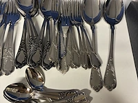 Lot 81 - lot vintage verzilverd bestek - afbeelding 4 van  5