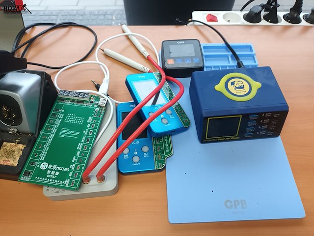 Lot 81 - materiaal voor gsm reparatie - afbeelding 3 van  9