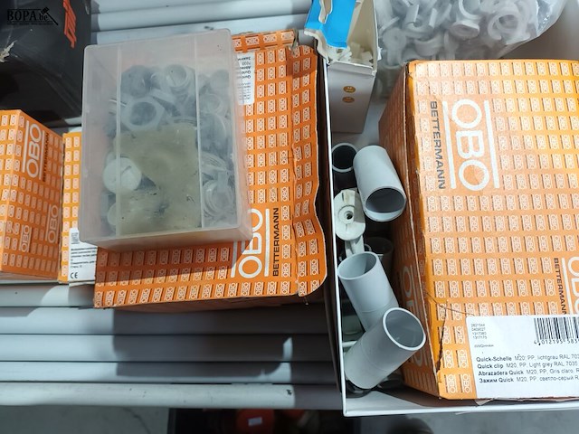 Lot 81 - pvc buizen en koppelstukken - afbeelding 5 van  6