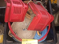 Lot 81 - spanriemen en hoekbeschermers - afbeelding 2 van  3