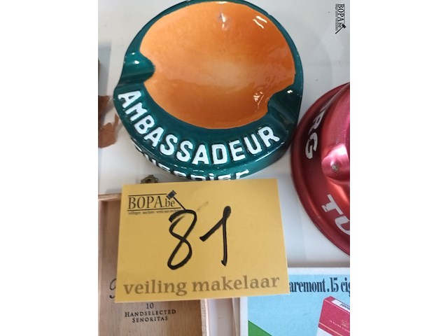 Lot 81 - verameling rookwaren. 18 stuks - afbeelding 3 van  5