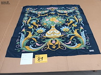 Lot 81 - zijden sjaal erre - afbeelding 1 van  4