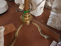 Lot 816 - staande lamp in koper - afbeelding 2 van  4