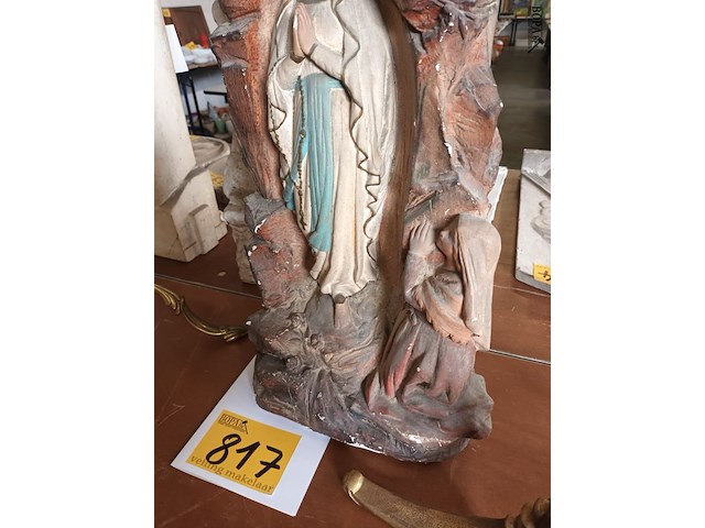 Lot 817 - beeld maria in grot - afbeelding 3 van  3