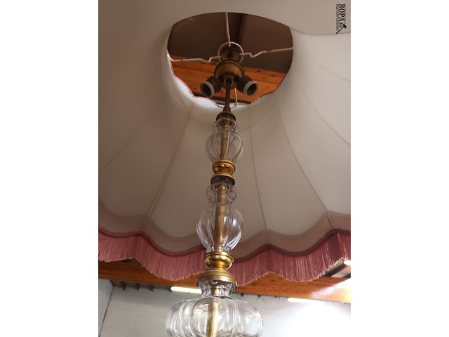 Lot 818 - staande lamp in koper en glas - afbeelding 3 van  4