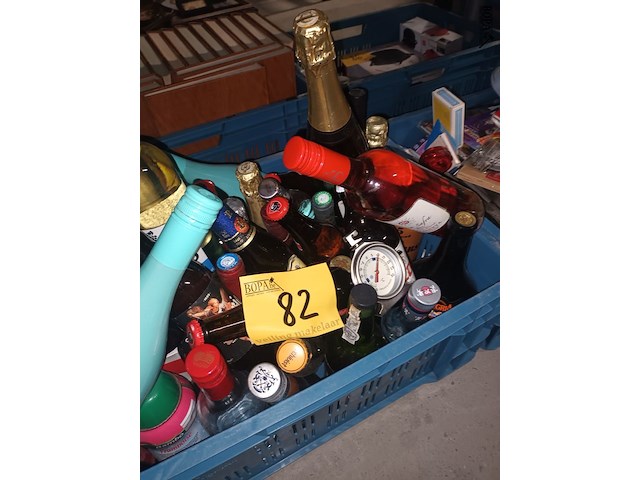 Lot 82 - alcoholische dranken - afbeelding 3 van  3