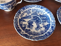 Lot 82 - chinees servies - afbeelding 4 van  5