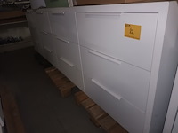 Lot 82 - dubbelzijdige ladekast - afbeelding 3 van  3