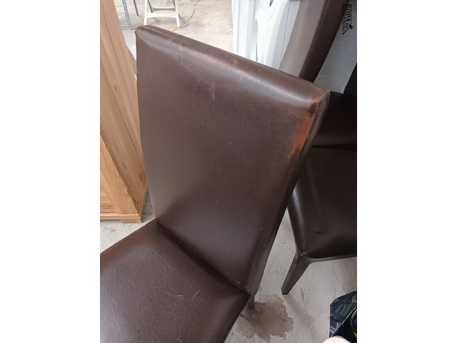 Lot 82 - eetkamerstoelen. 4 stuks - afbeelding 2 van  4