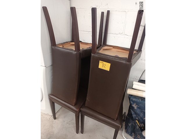 Lot 82 - eetkamerstoelen. 4 stuks - afbeelding 4 van  4