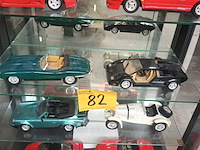 Lot 82 - modelauto’s. 8 stuks - afbeelding 1 van  9