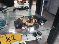 Lot 82 - modelauto’s. 8 stuks - afbeelding 5 van  9