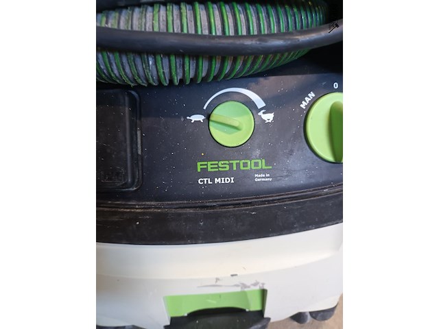 Lot 82 - stofzuiger festool - afbeelding 3 van  6