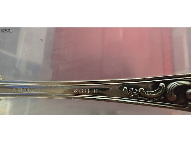Lot 82 - vintage bestekkoffer - afbeelding 5 van  5