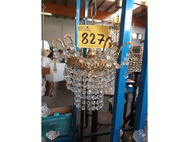 Lot 827 - luster koper en kristallen - afbeelding 2 van  2
