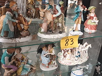 Lot 83 - beeldjes en decoratie in porselein. 35 stuks - afbeelding 3 van  6
