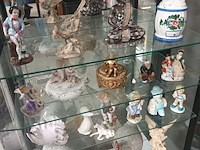 Lot 83 - beeldjes en decoratie in porselein. 35 stuks - afbeelding 4 van  6