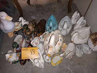 Lot 83 - decoratieve zwanen en eenden. 25 stuks - afbeelding 1 van  6