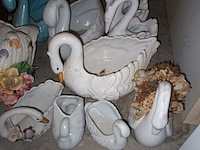 Lot 83 - decoratieve zwanen en eenden. 25 stuks - afbeelding 4 van  6