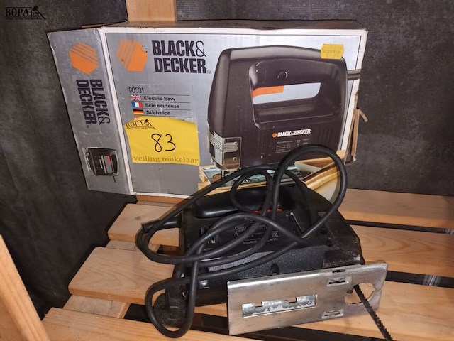 Lot 83 - decoupeerzaag black - afbeelding 1 van  3